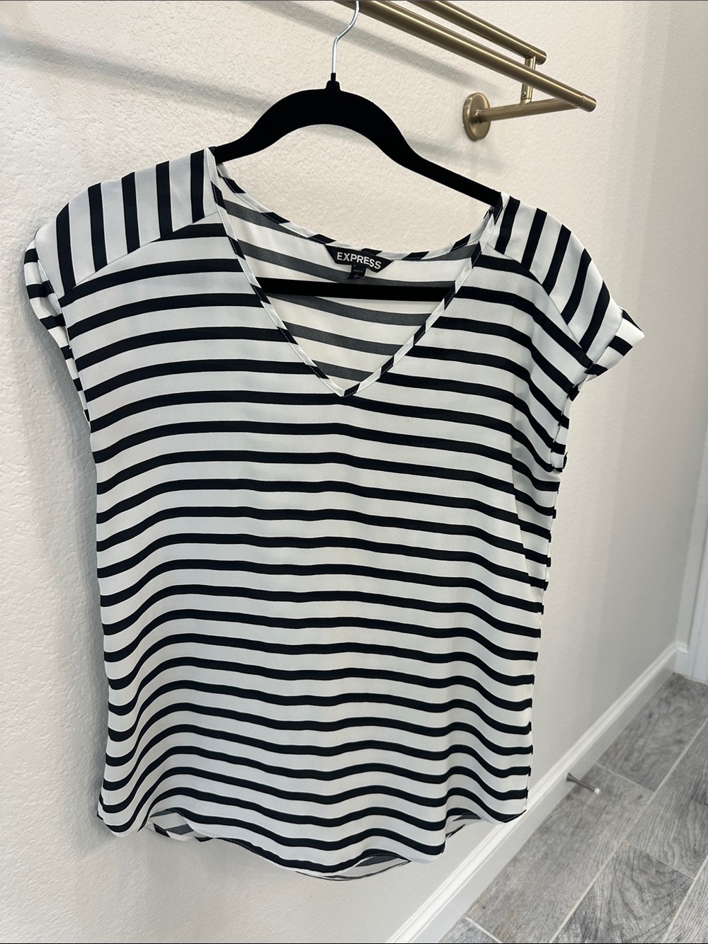 Express Black & White Striped V-Neck Blouse